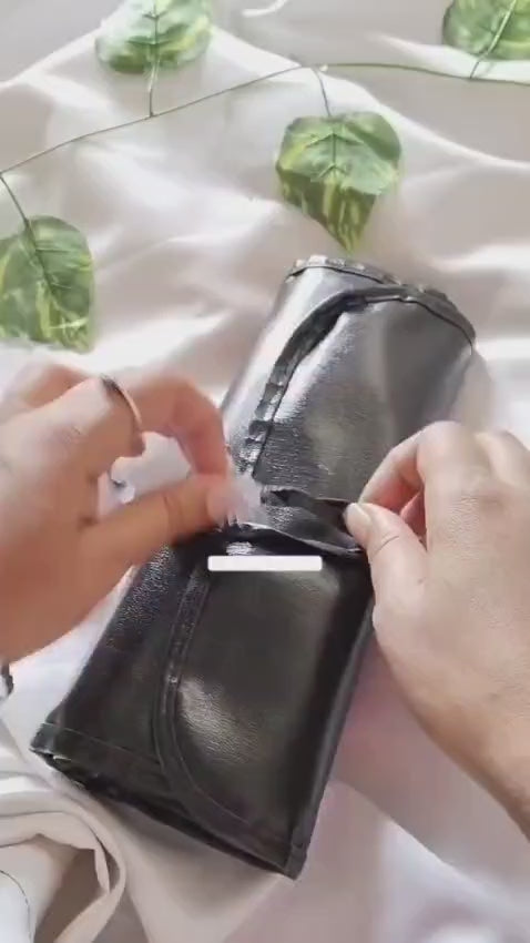 MAKEUP KIT