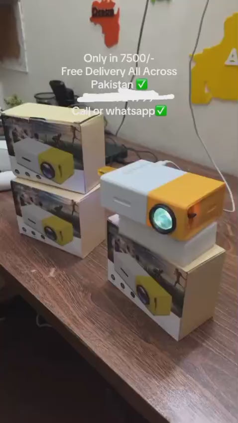 PORTABLE LED PROJECTOR